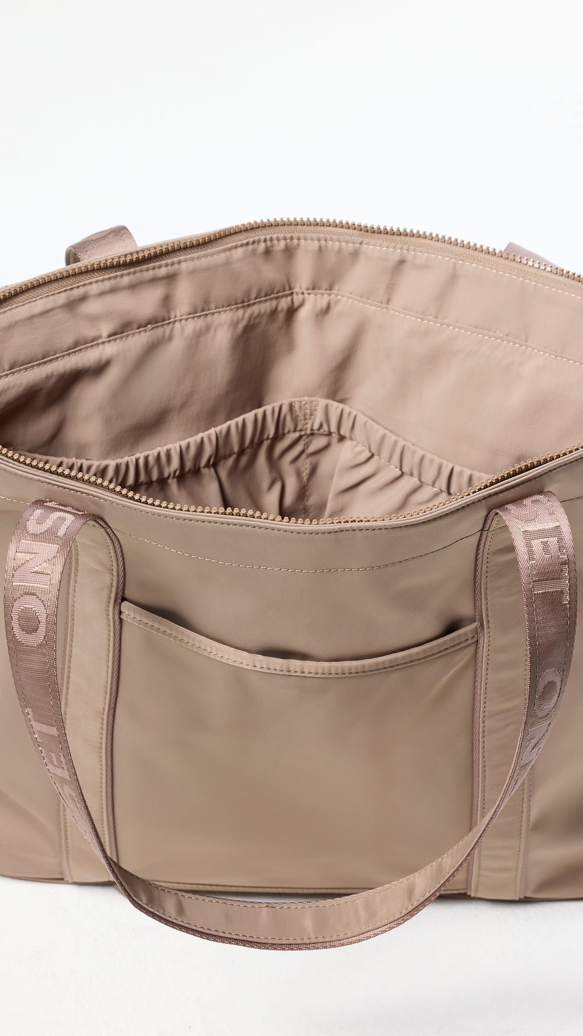 Accessories Everyday Active Tote - Image 8