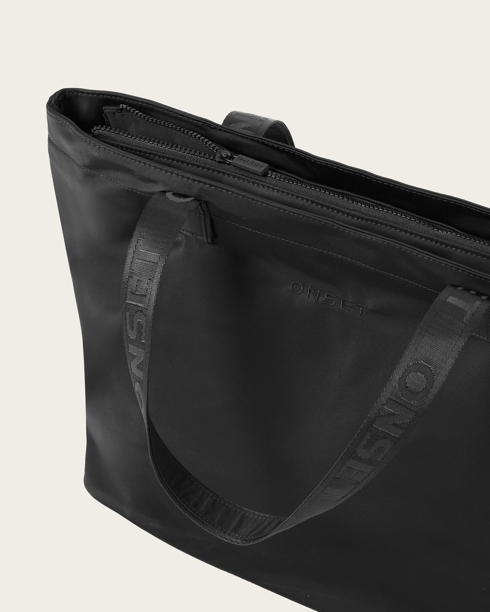 Accessories Everyday Active Tote - Image 5